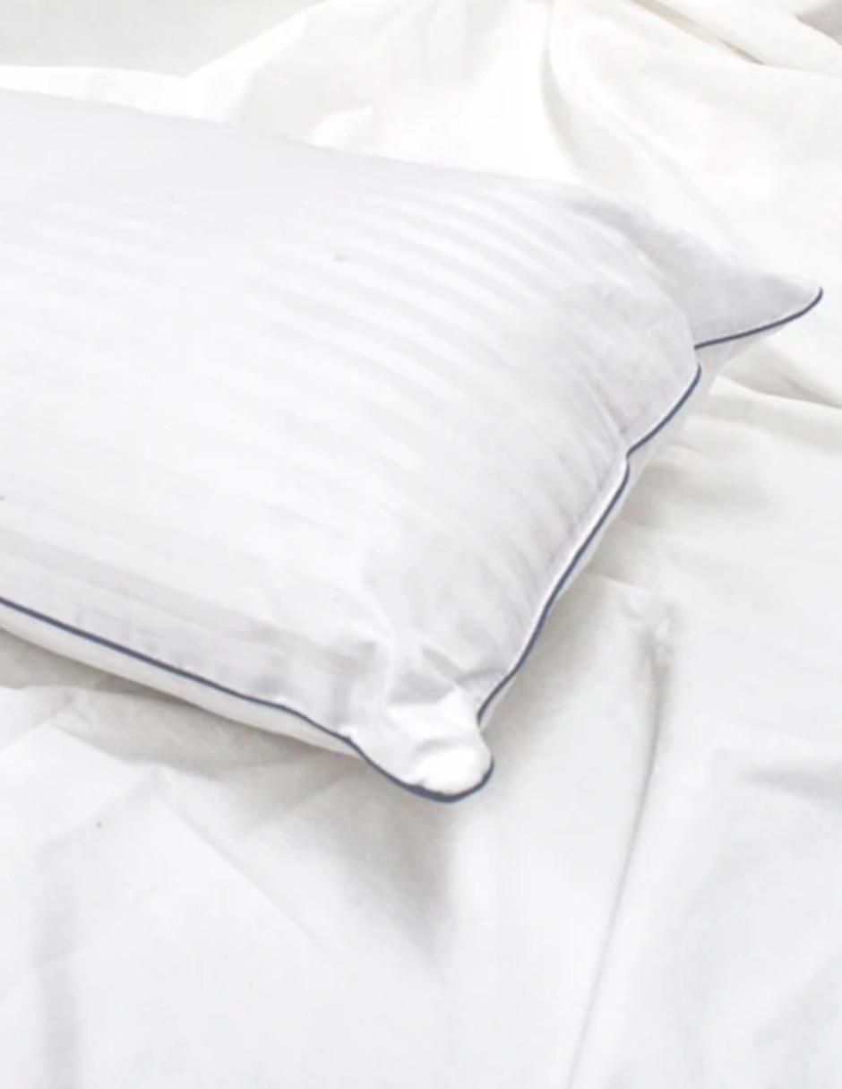 Almohada Luxury Coiled firmeza alta