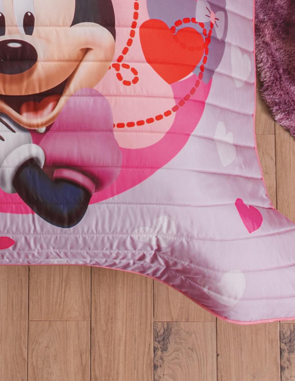Colcha Minnie Corazón 2