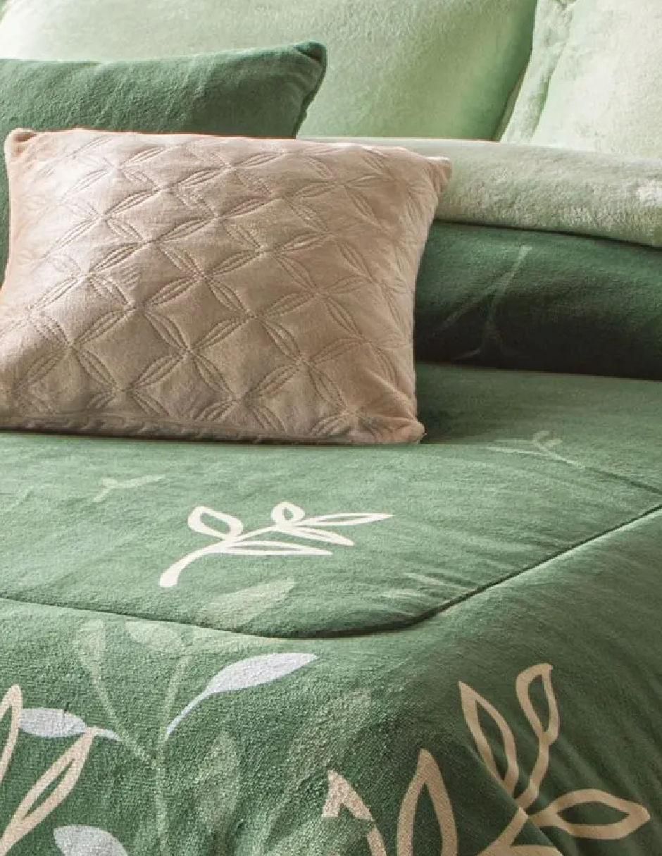 Cobertor LuxePuff Verde Amazonas estampado floral 2