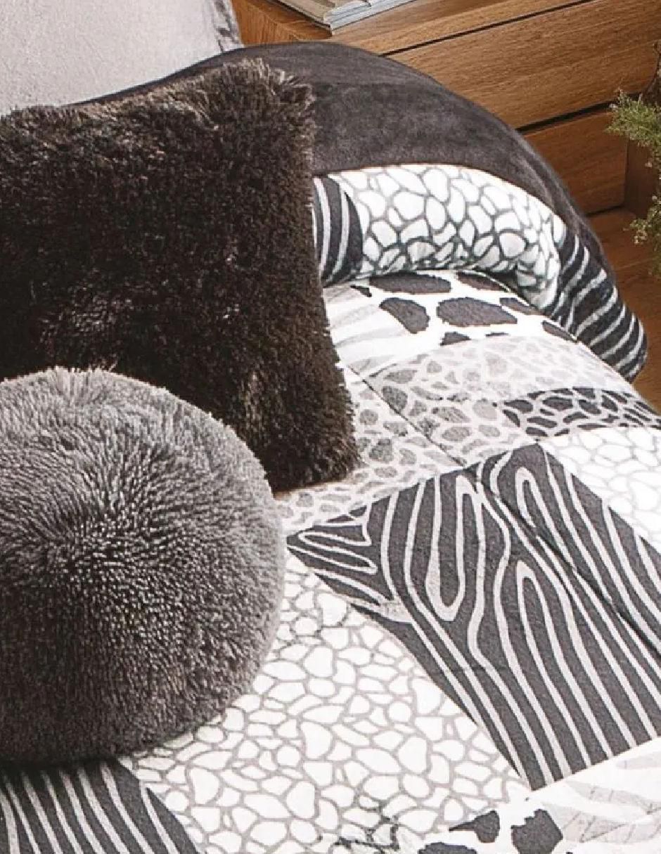 Cobertor LuxePuff Safari estampado animal 4