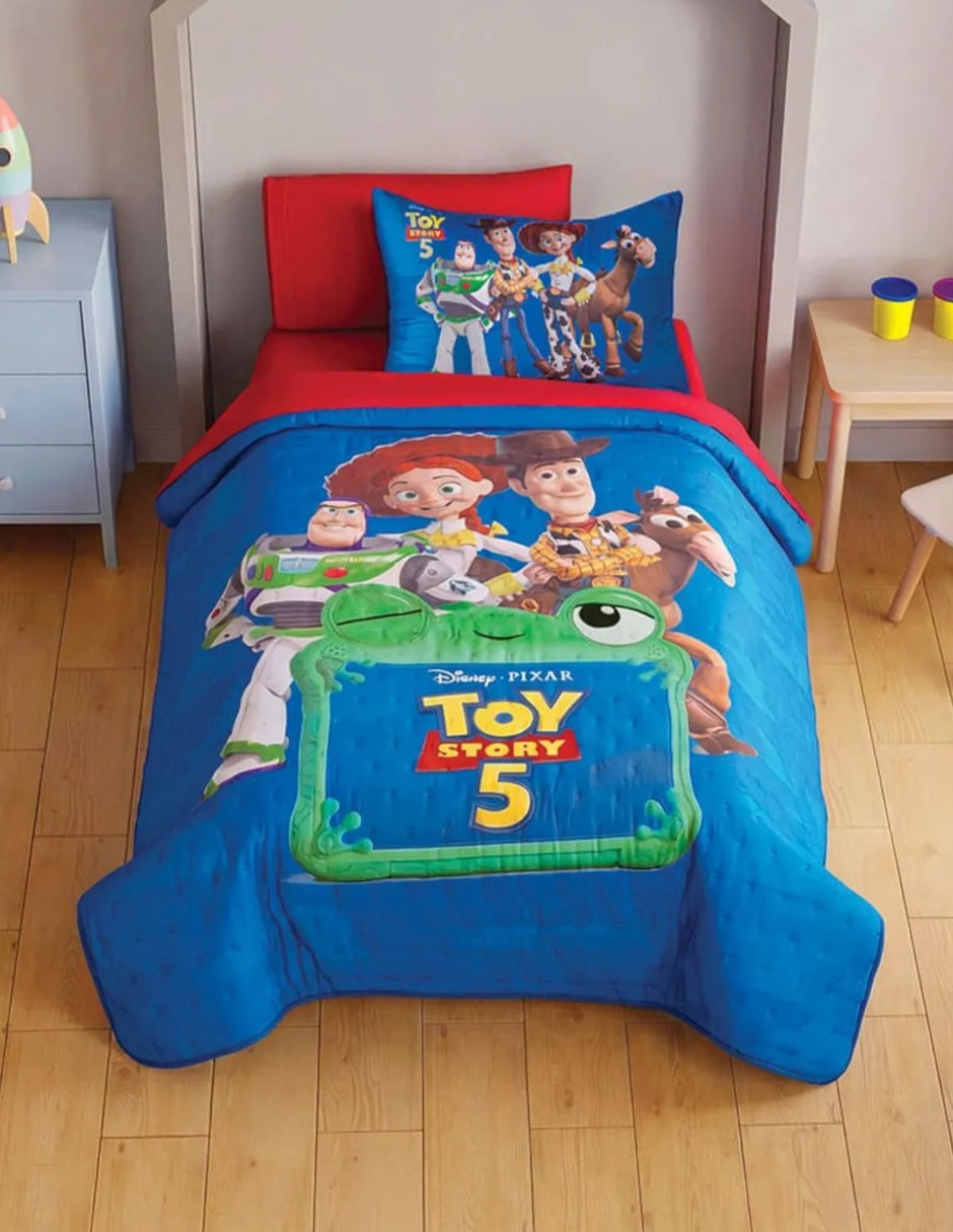 Colcha Toy Story 5